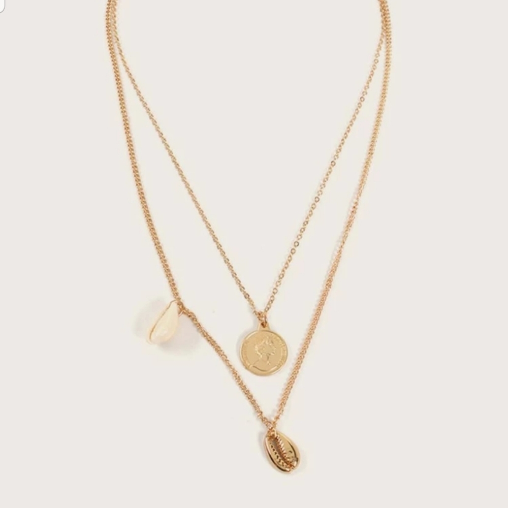 ♡Maggie♡ Coin and Shell Necklace - Picture 3 of 3